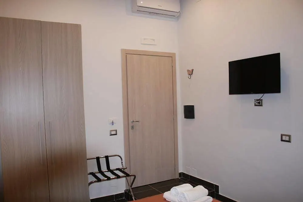 Be Italian Flat Bovio Hotel Napels