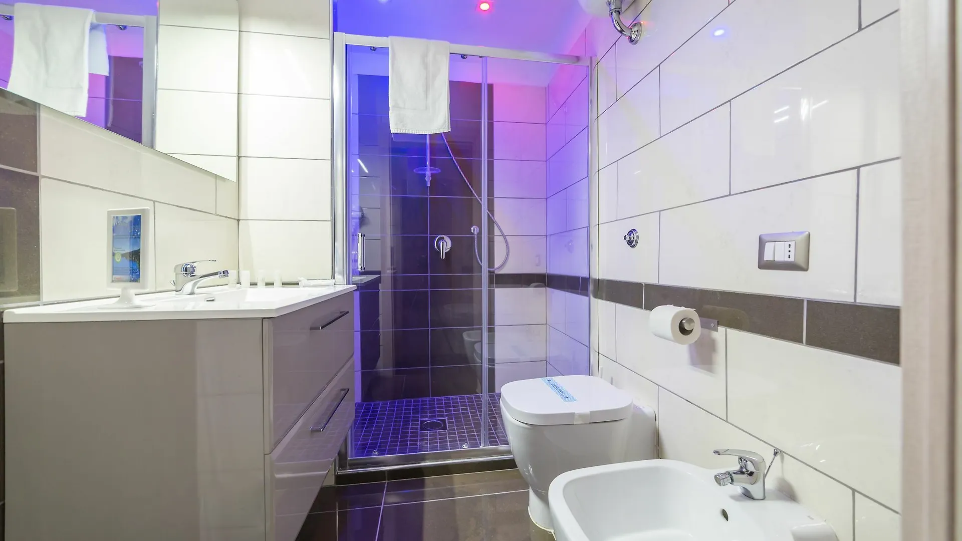 Gasthuis Be Italian Flat Bovio Hotel Napels