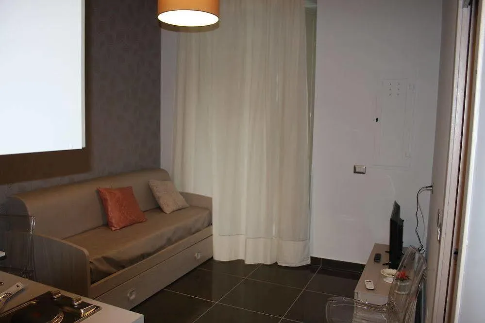 Hotel Be Italian Flat Bovio Napoli 3*,  Italia
