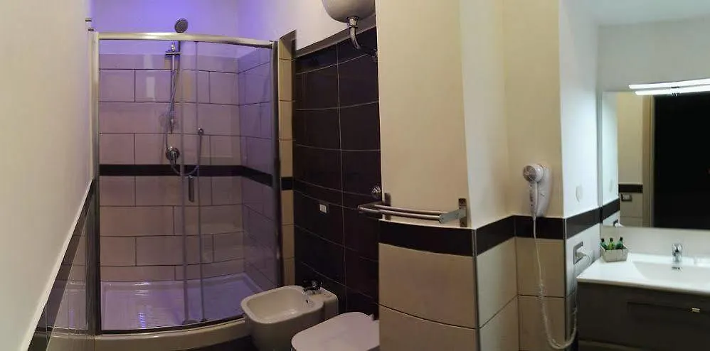 Affittacamere Hotel Be Italian Flat Bovio Napoli