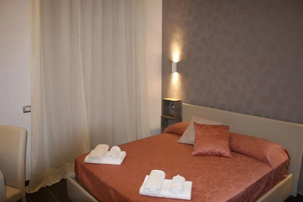 Hotel Be Italian Flat Bovio Napoli 3*,  Italia