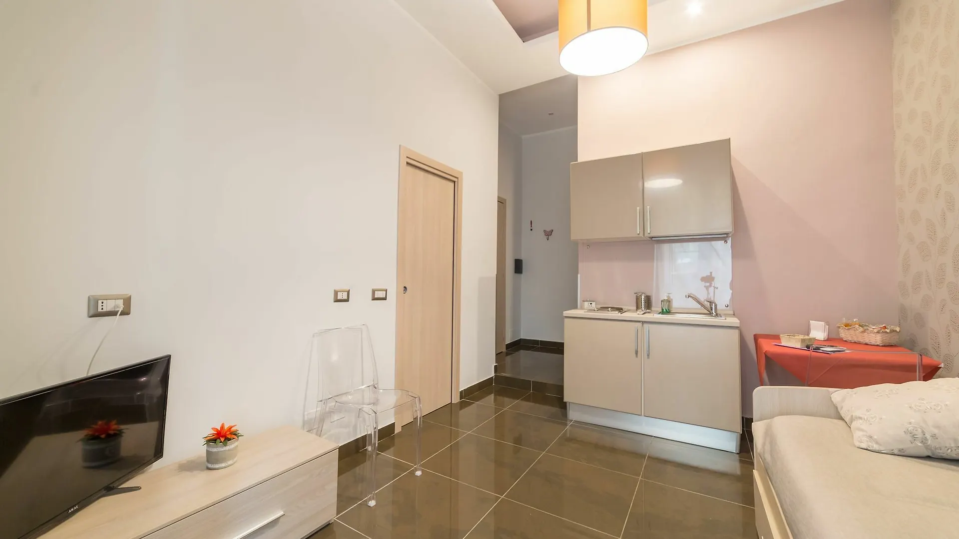 Hotel Be Italian Flat Bovio Napoli Affittacamere