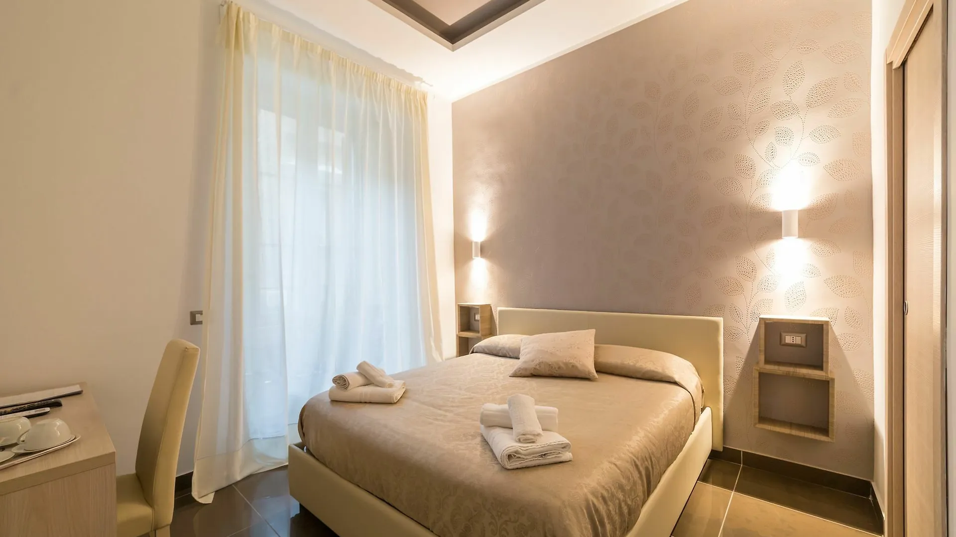 Hotel Be Italian Flat Bovio Napoli