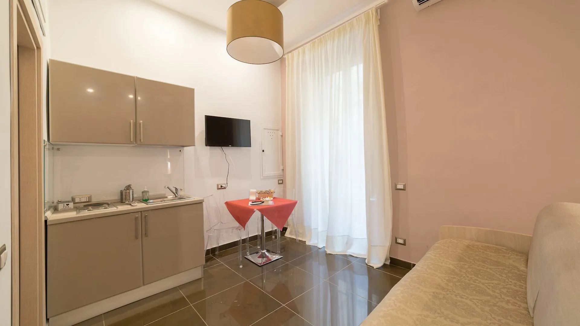 Hotel Be Italian Flat Bovio Napoli Affittacamere