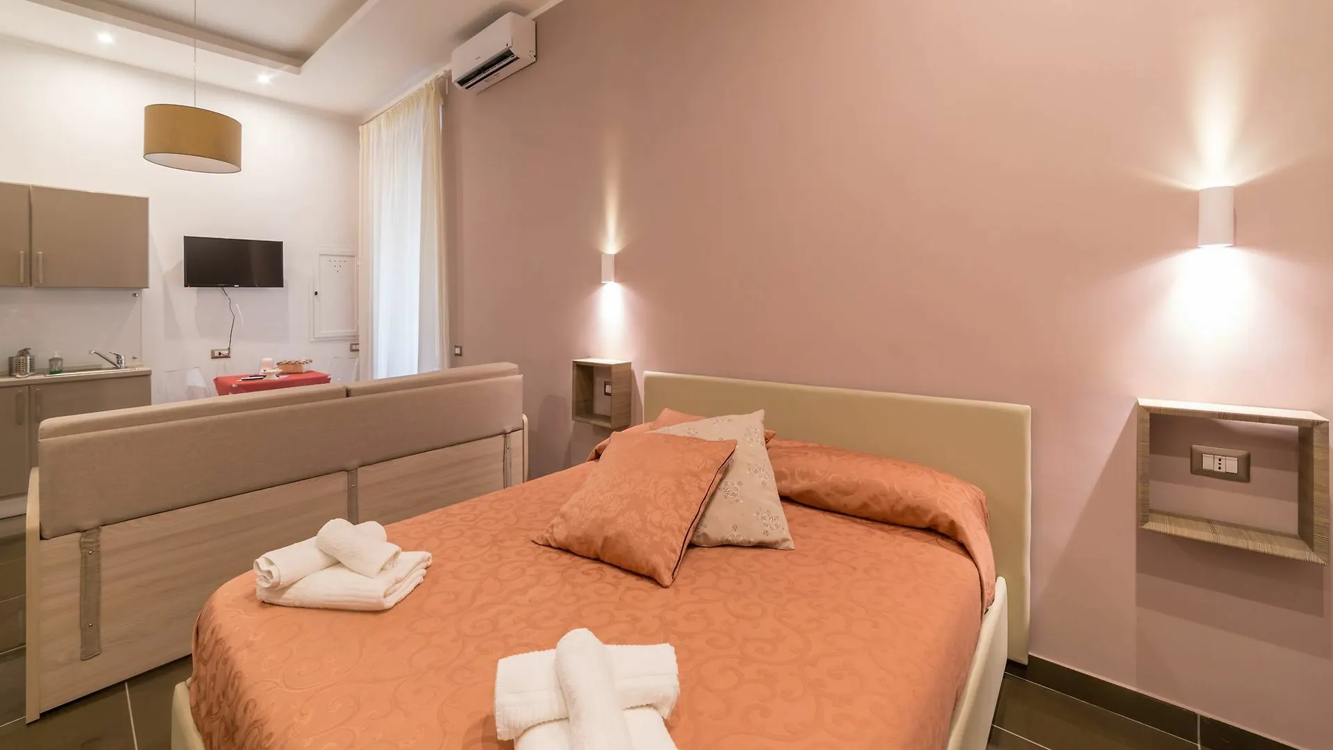 *** Affittacamere Hotel Be Italian Flat Bovio Napoli Italia